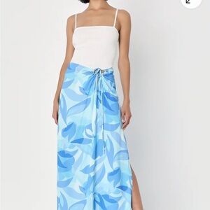 Lulus Tropical Energy Blue Multi Abstract Print Keyhole Maxi Skirt S NWOT